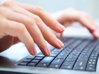 الكتابة والصياغة الإبداعية للخطابات والمراسلات والتقارير